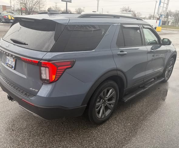 Ford Explorer SUV rental Cameroon Douala family and business car hire